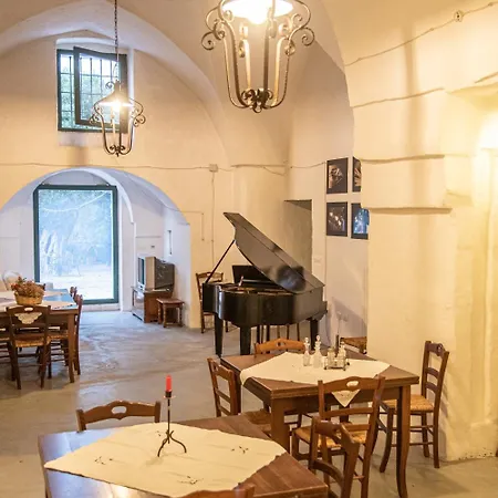 Masseria Trotta Couette-café 4*
