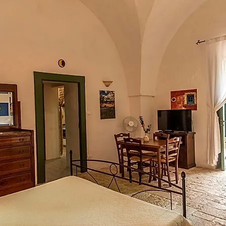 Frühstückspension Masseria Trotta 4*