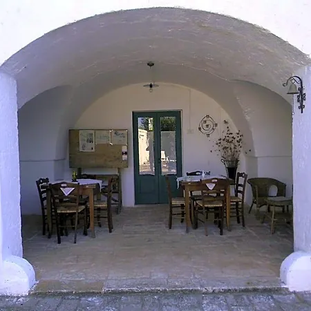 Masseria Trotta Bed & Breakfast